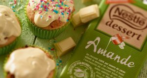 2.000 lots de chocolat Nestlé Dessert Amande à tester