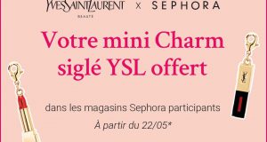 Porte-clés YSL mini charm offerts chez Sephora